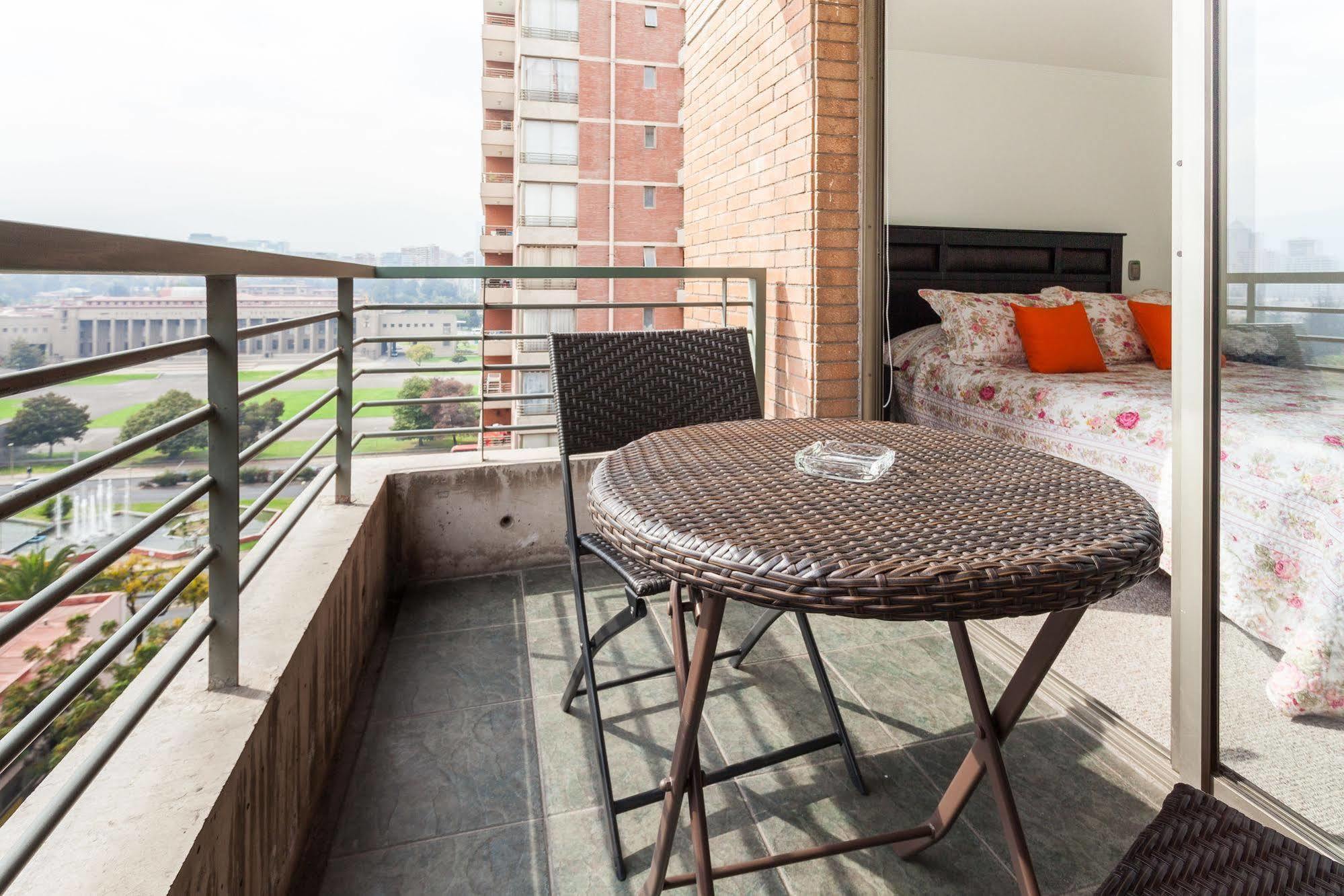 Livinnest Apartments Santiago de Chile Zewnętrze zdjęcie